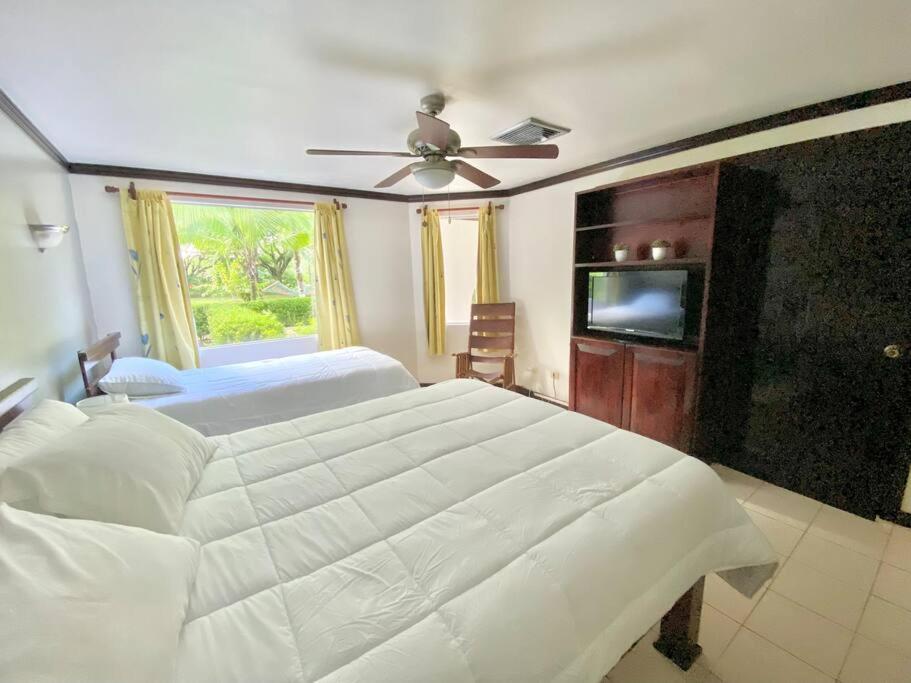 Lovely 2-Bdroom Condo In Laguna Eco Village Resort เกโปส ภายนอก รูปภาพ